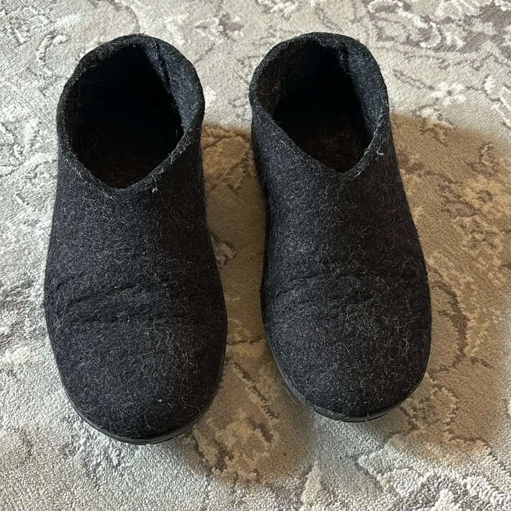 Glerups mens gray shoes slip on size 42 charcoal felt wool rubber sole
